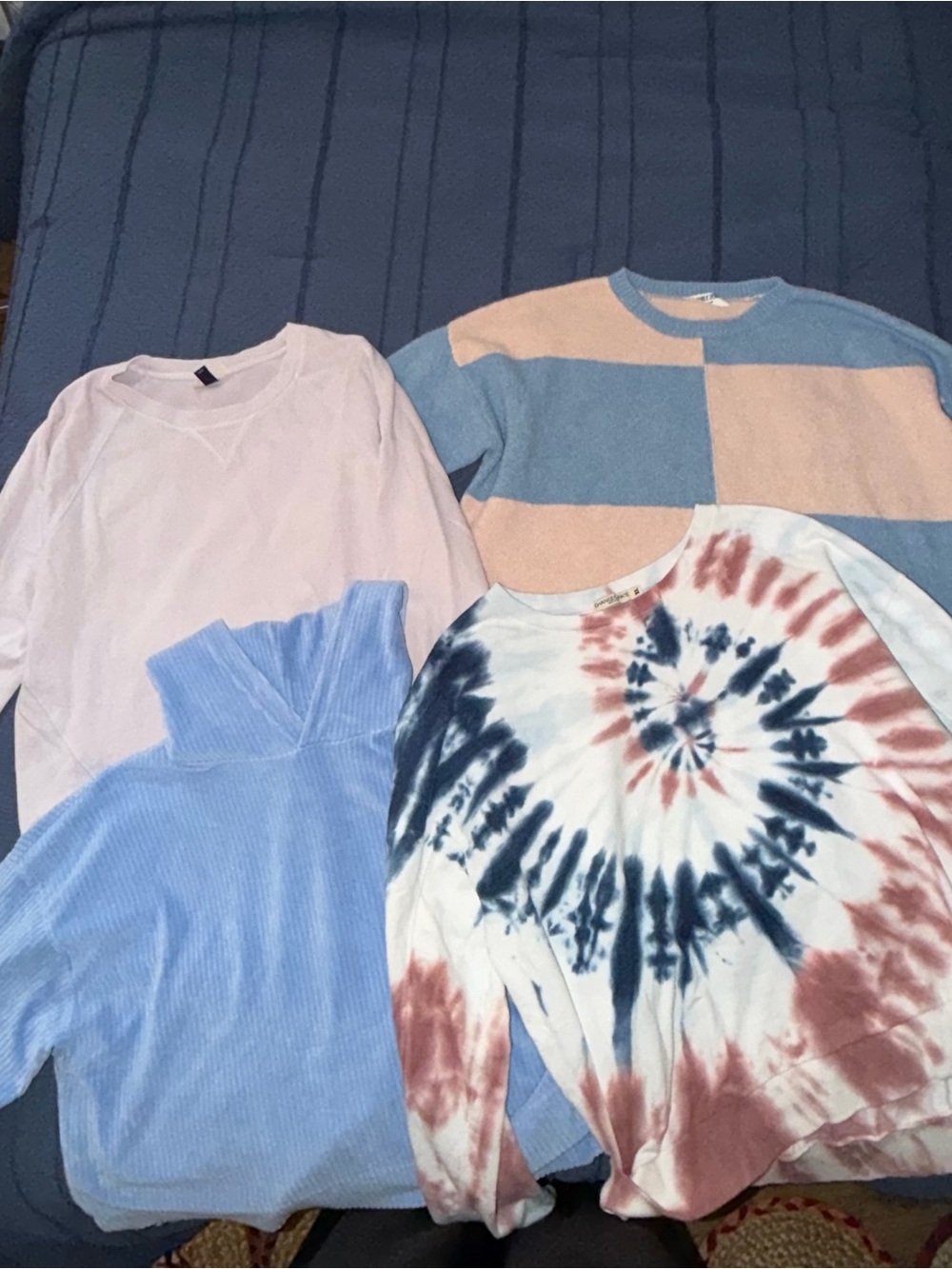 Sweatshirt bundle- aerie, double zero, etc